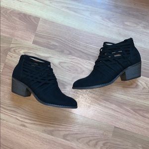 Strappy Low Heeled Black Fall Booties